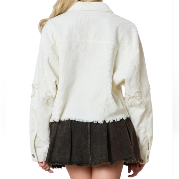 Nwot Peach Love Ivory Cordoroy Pearl Bows Cropped Raw Edge Collared Jacket - Picture 13 of 17